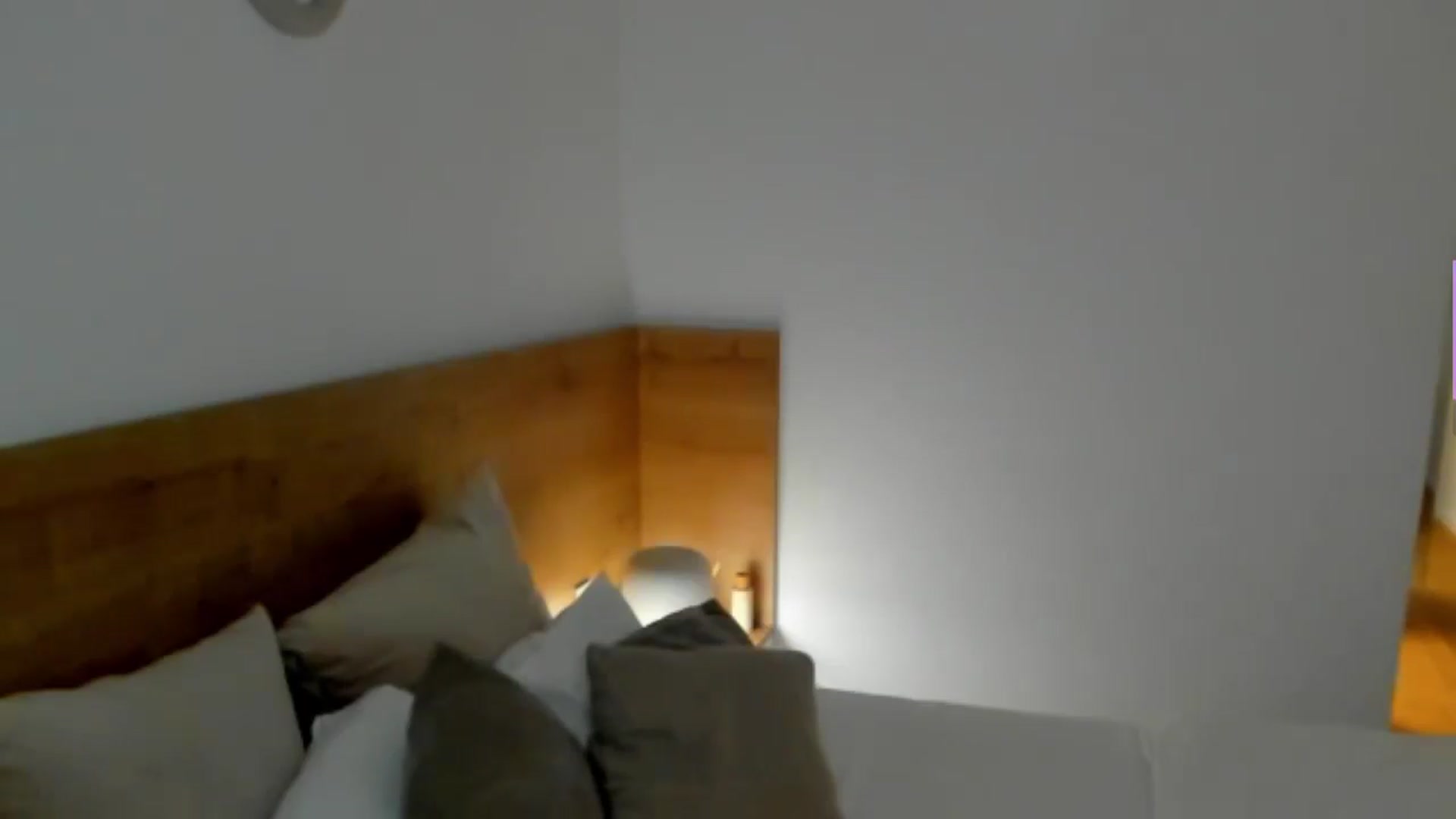 Gallery image thumbnail from Lara_xo's myfreecams stream on, 02/06/2025, 20:02 image 14 of 20