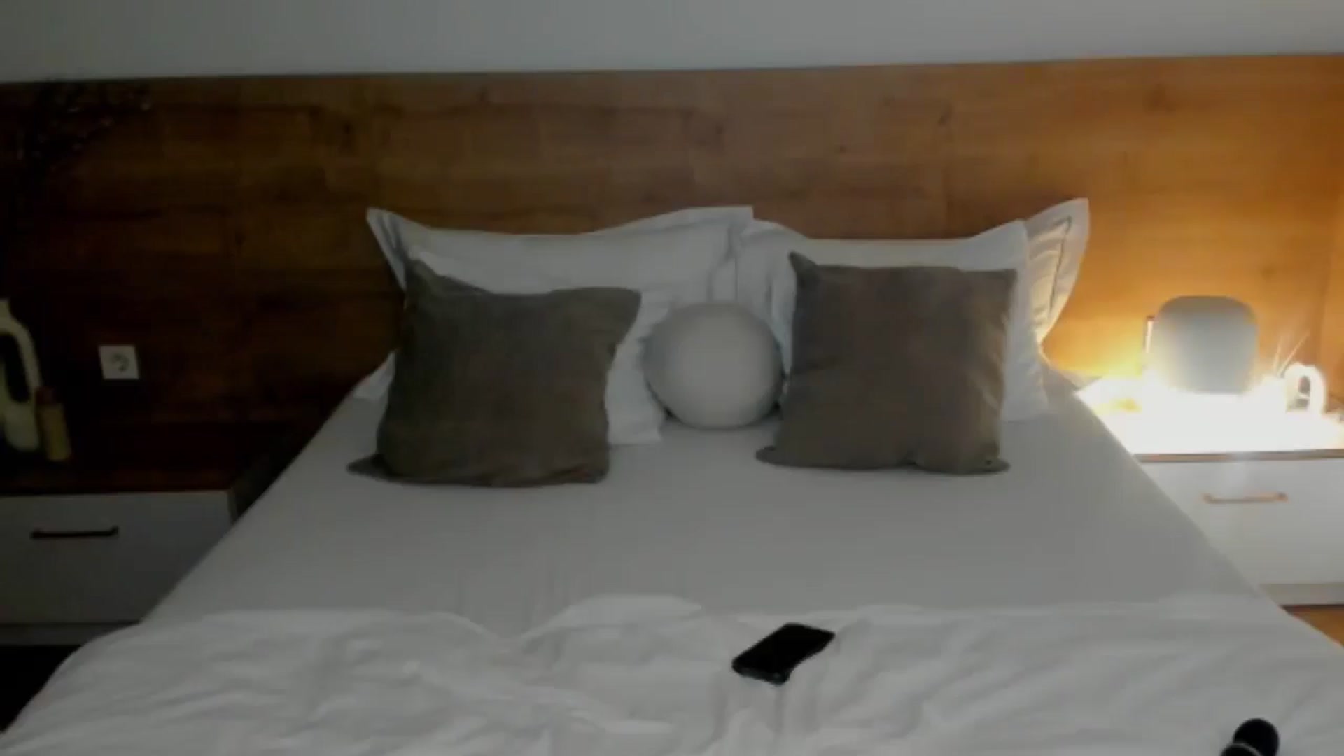 Gallery image thumbnail from Lara_xo's myfreecams stream on, 04/25/2025, 19:56 image 2 of 20