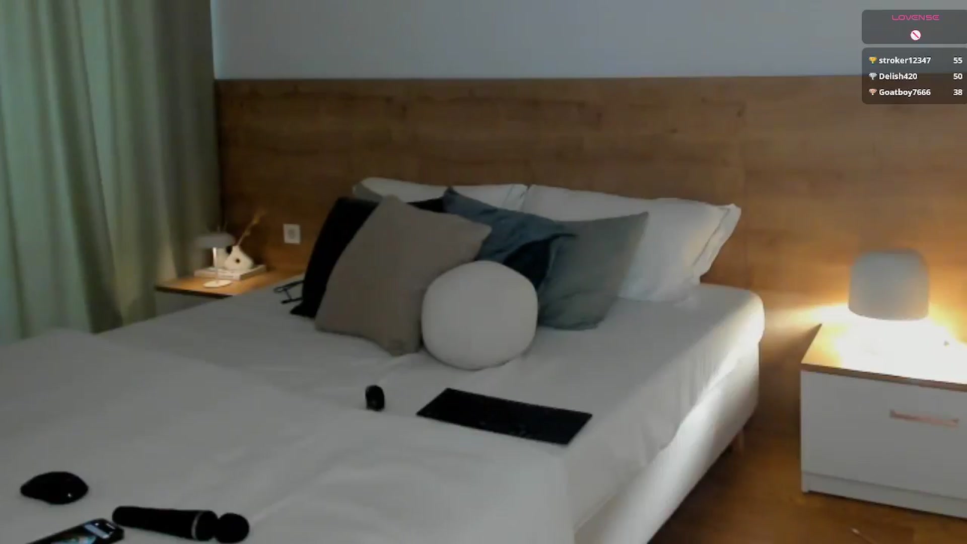 Gallery image thumbnail from Lara_xo's myfreecams stream on, 07/01/2025, 16:45 image 17 of 20