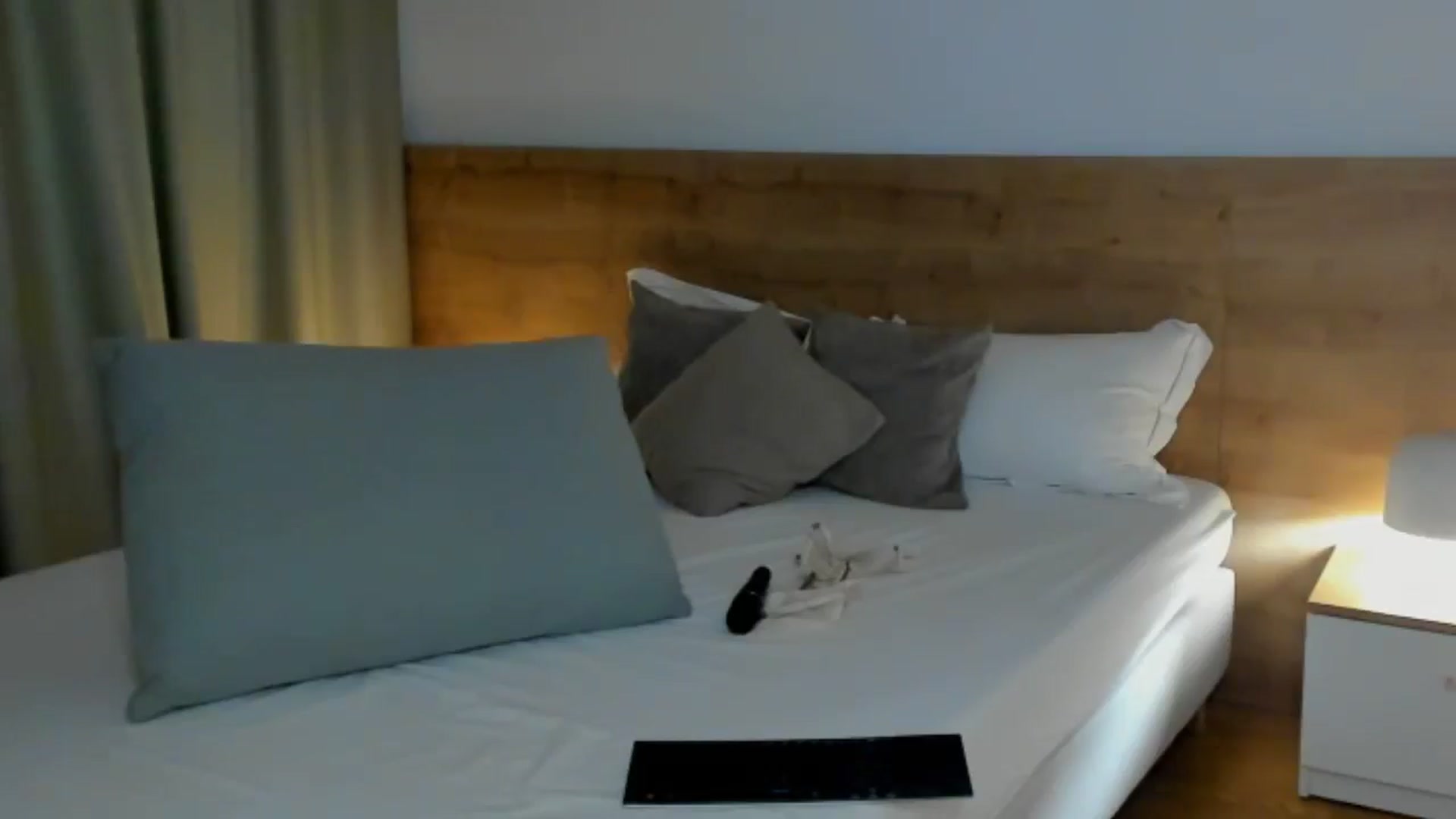 Gallery image thumbnail from Lara_xo's myfreecams stream on, 07/02/2025, 17:56 image 18 of 20