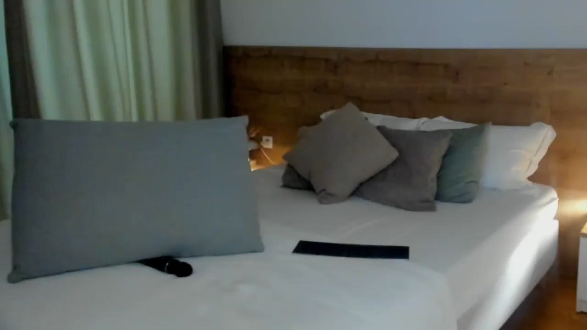 Gallery image thumbnail from Lara_xo's myfreecams stream on, 07/03/2025, 17:02 image 14 of 20