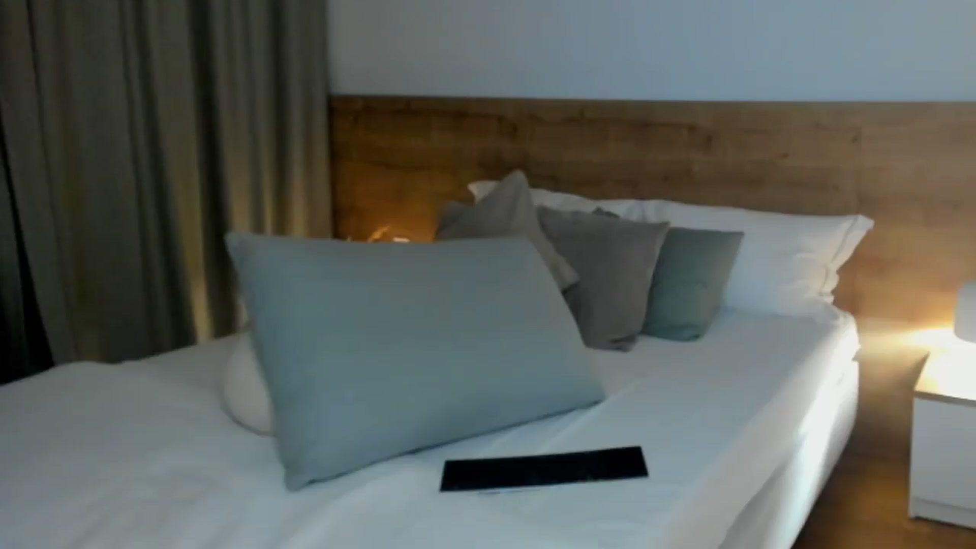 Gallery image thumbnail from Lara_xo's myfreecams stream on, 07/05/2025, 18:26 image 17 of 20