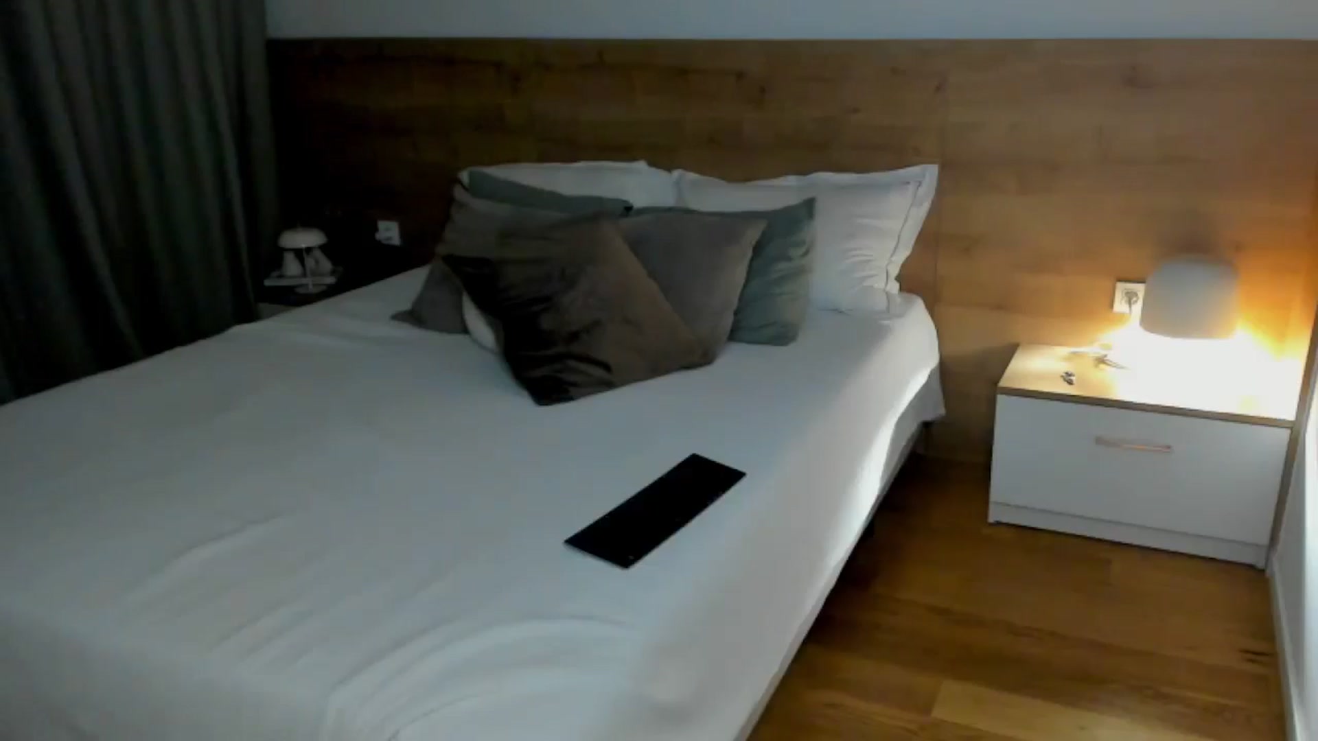 Gallery image thumbnail from Lara_xo's myfreecams stream on, 08/02/2025, 20:18 image 17 of 20