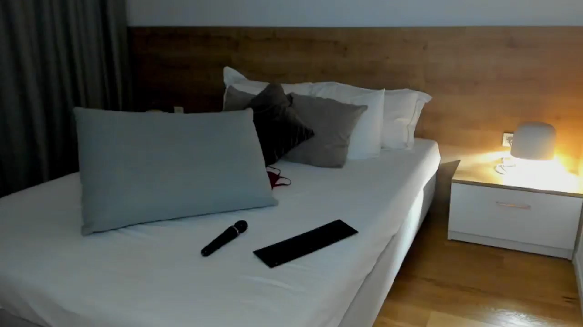 Gallery image thumbnail from Lara_xo's myfreecams stream on, 08/08/2025, 18:09 image 20 of 20