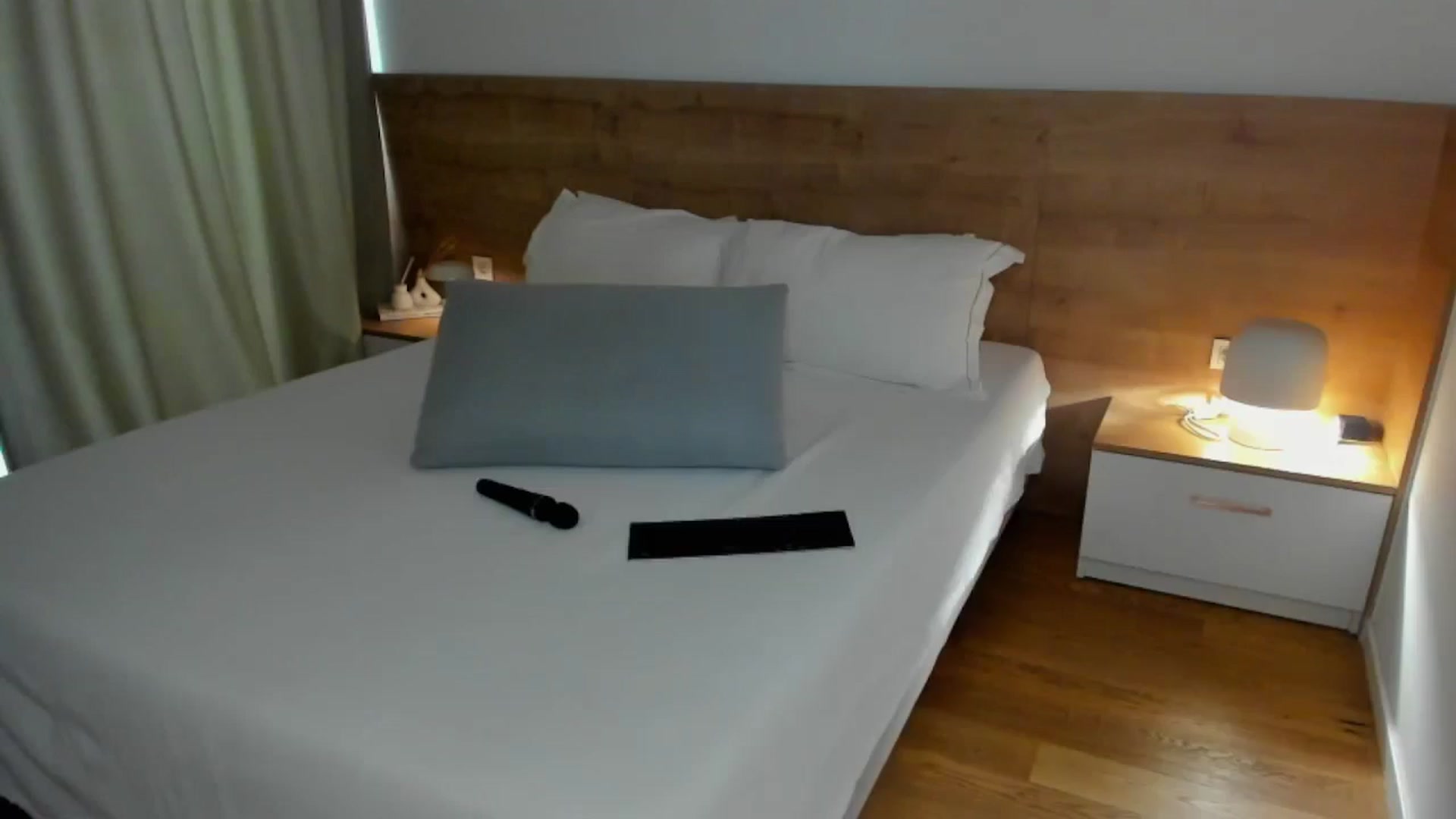 Gallery image thumbnail from Lara_xo's myfreecams stream on, 09/03/2025, 15:15 image 10 of 20