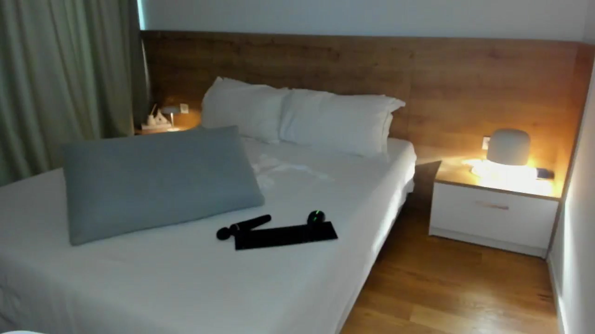 Gallery image thumbnail from Lara_xo's myfreecams stream on, 09/03/2025, 17:14 image 9 of 20