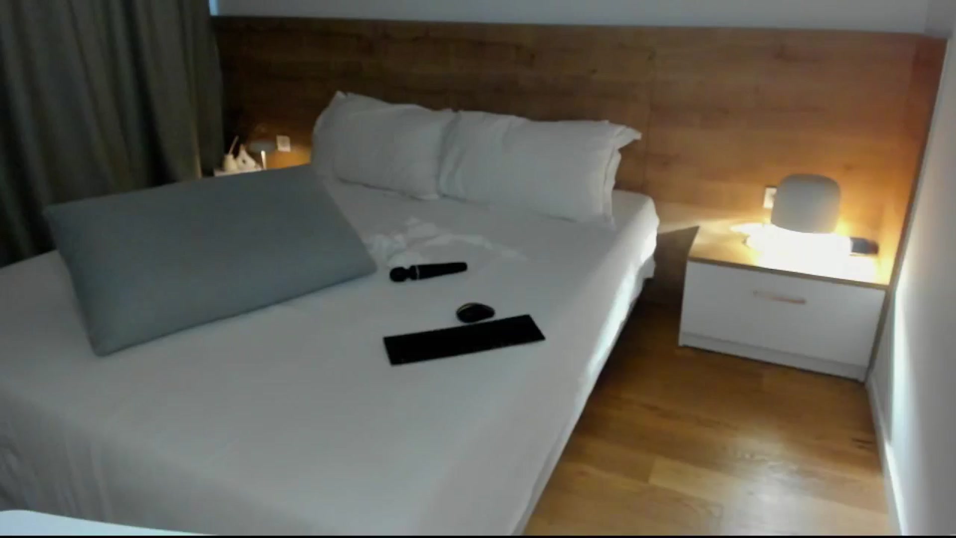 Gallery image thumbnail from Lara_xo's myfreecams stream on, 09/03/2025, 17:14 image 15 of 20