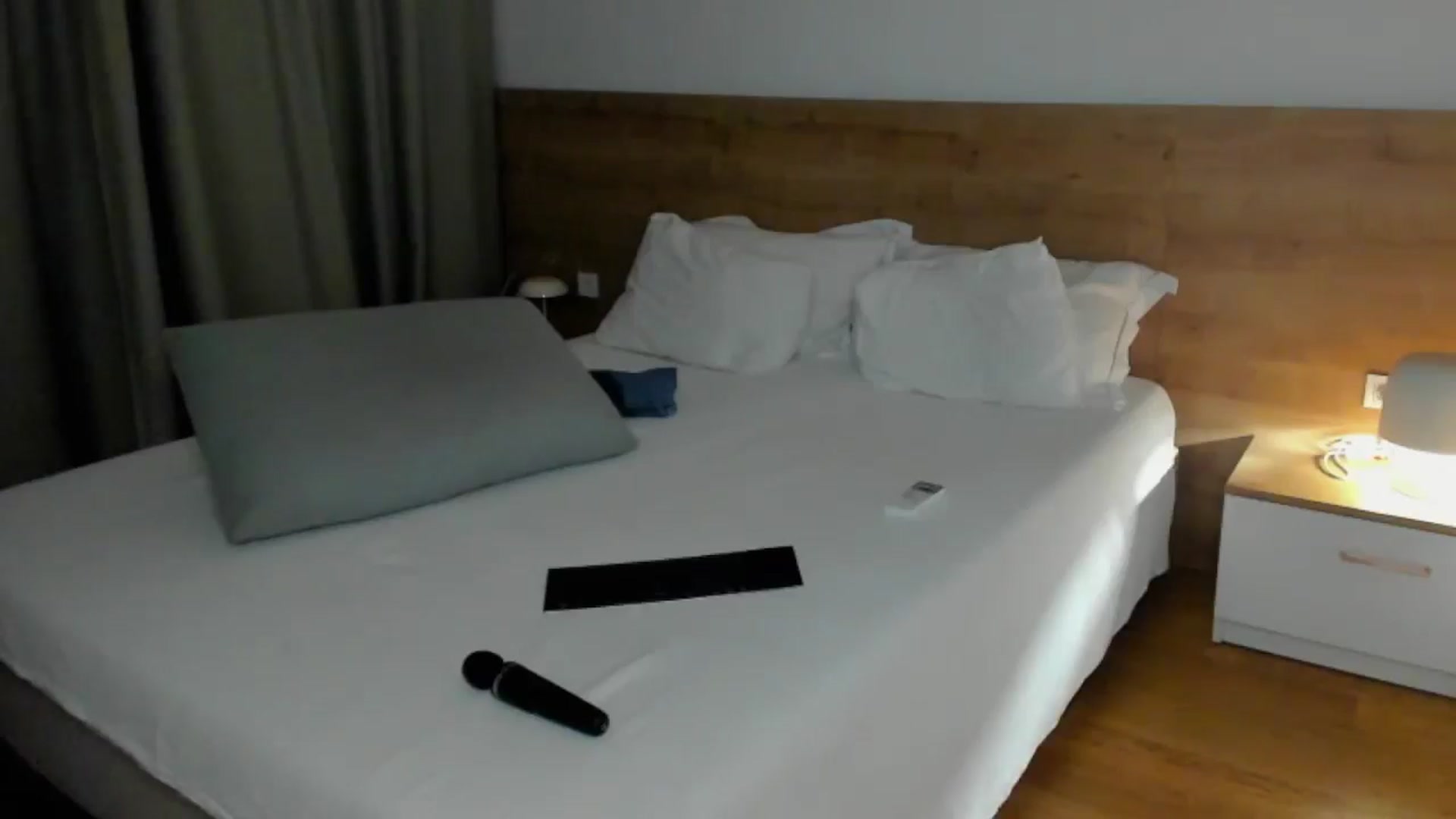 Gallery image thumbnail from Lara_xo's myfreecams stream on, 09/05/2025, 20:47 image 16 of 20