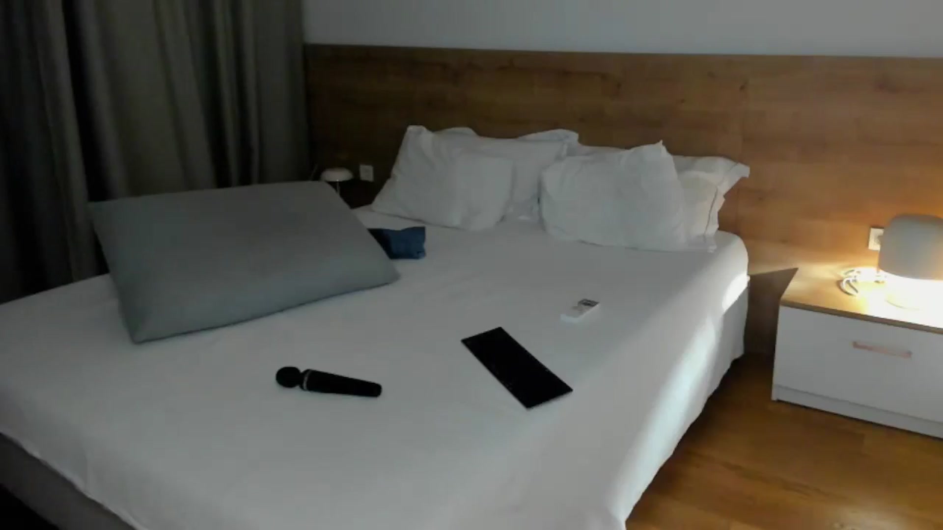 Gallery image thumbnail from Lara_xo's myfreecams stream on, 09/05/2025, 20:47 image 12 of 20