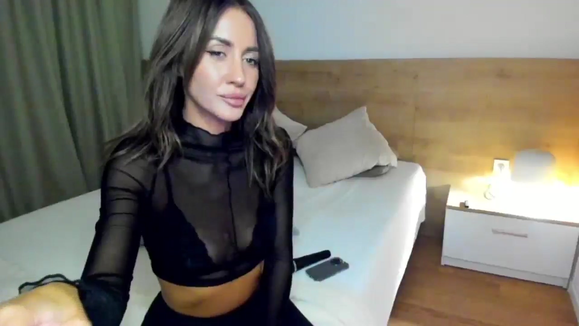 Gallery image thumbnail from Lara_xo's myfreecams stream on, 09/30/2025, 17:01 image 2 of 20