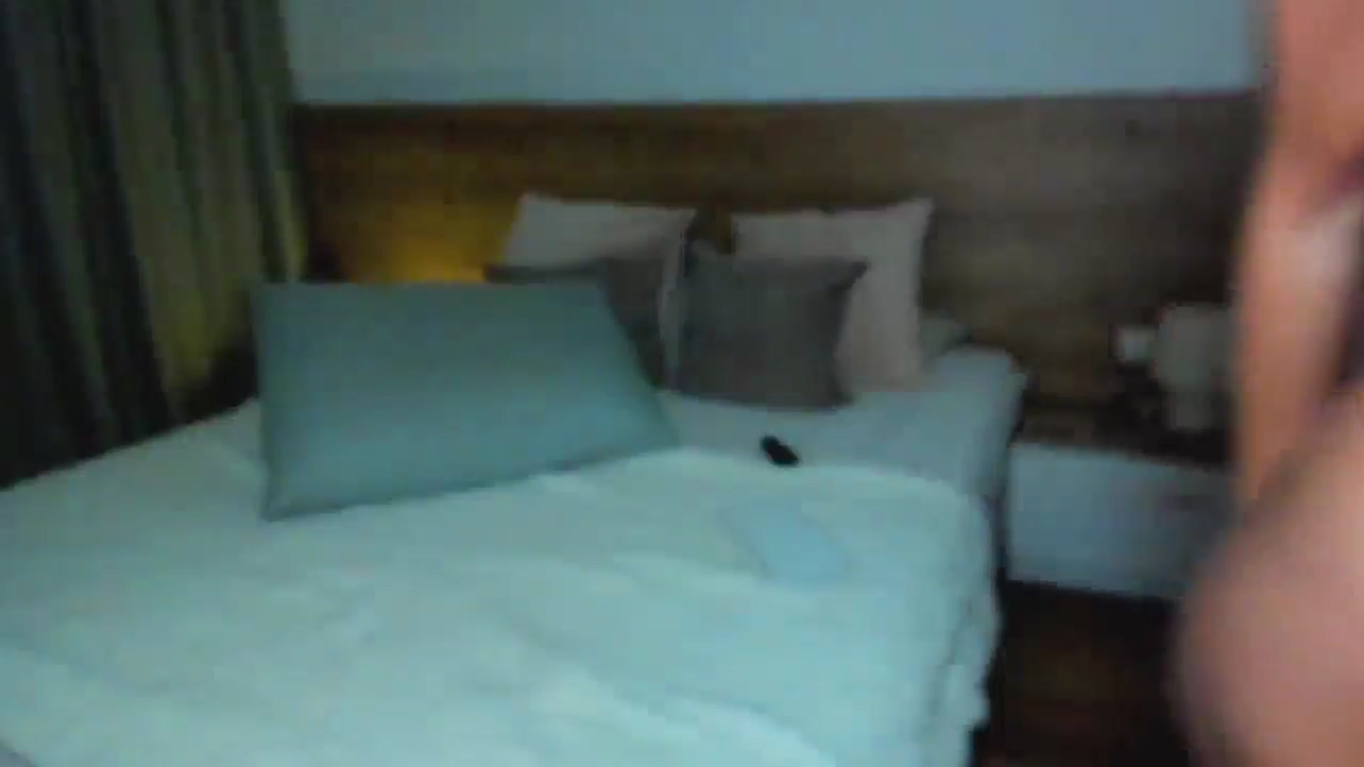Gallery image thumbnail from Lara_xo's myfreecams stream on, 10/24/2025, 18:36 image 10 of 20