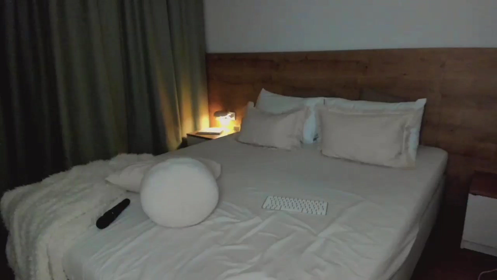 Gallery image thumbnail from Lara_xo's myfreecams stream on, 11/22/2025, 21:39 image 20 of 20