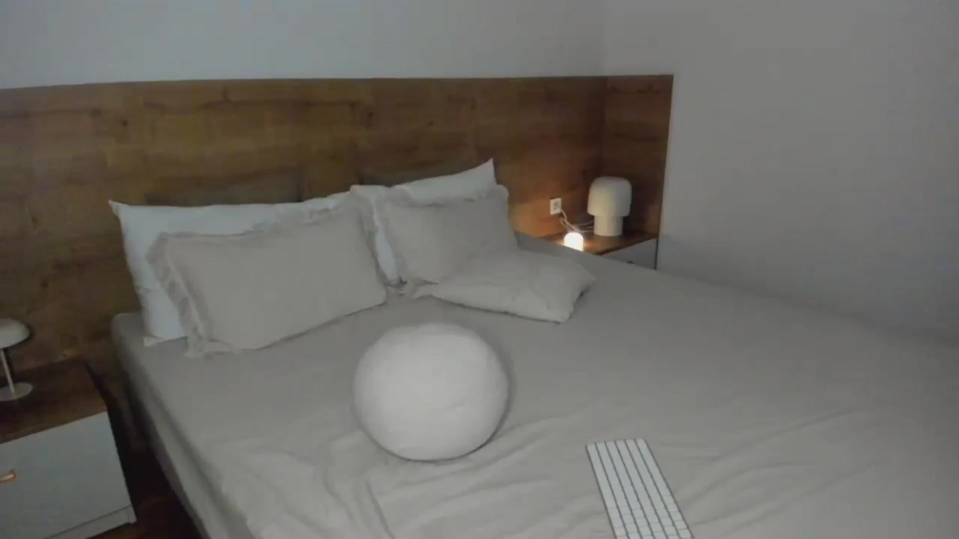 Gallery image thumbnail from Lara_xo's myfreecams stream on, 12/07/2025, 17:32 image 20 of 20