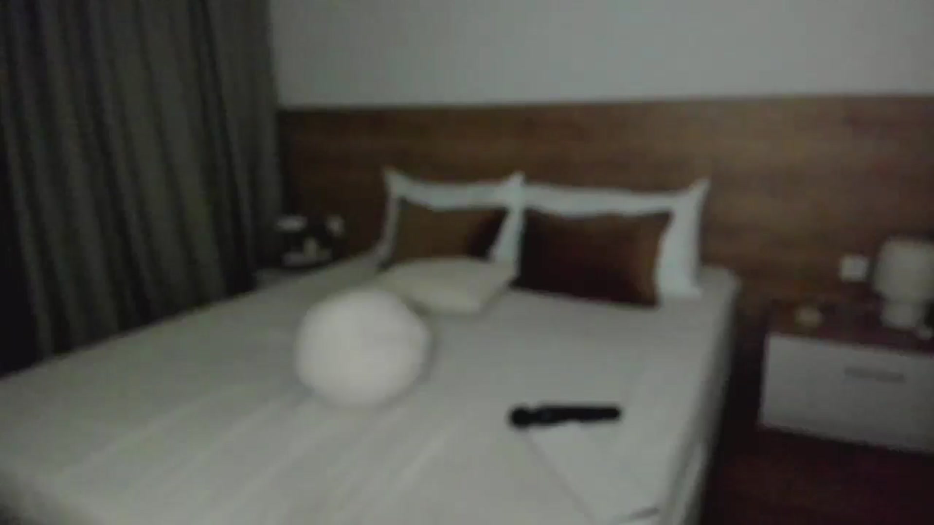 Gallery image thumbnail from Lara_xo's myfreecams stream on, 12/15/2025, 19:50 image 17 of 20