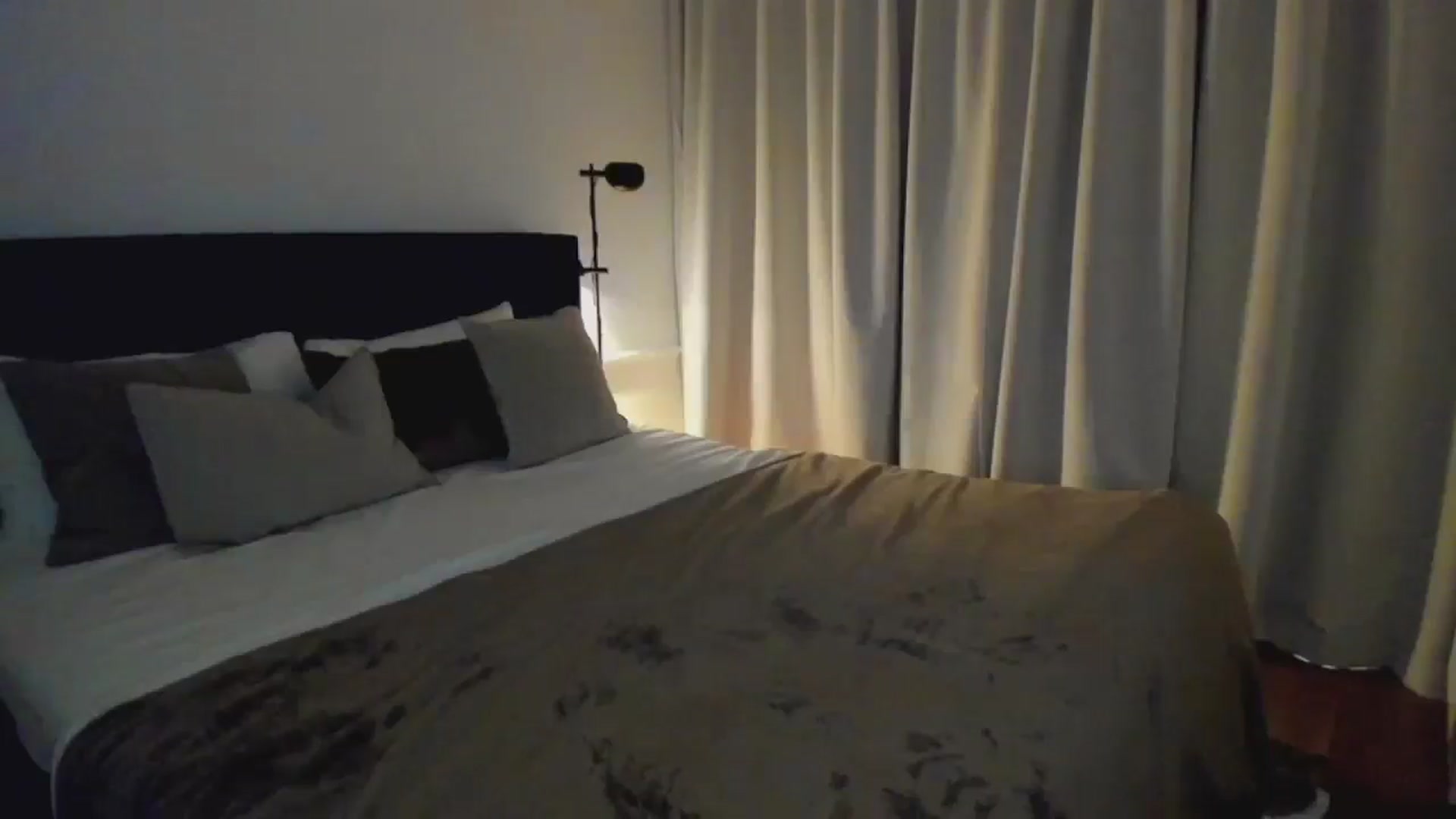 Gallery image thumbnail from Lara_xo's myfreecams stream on, 03/23/2026, 15:44 image 17 of 20