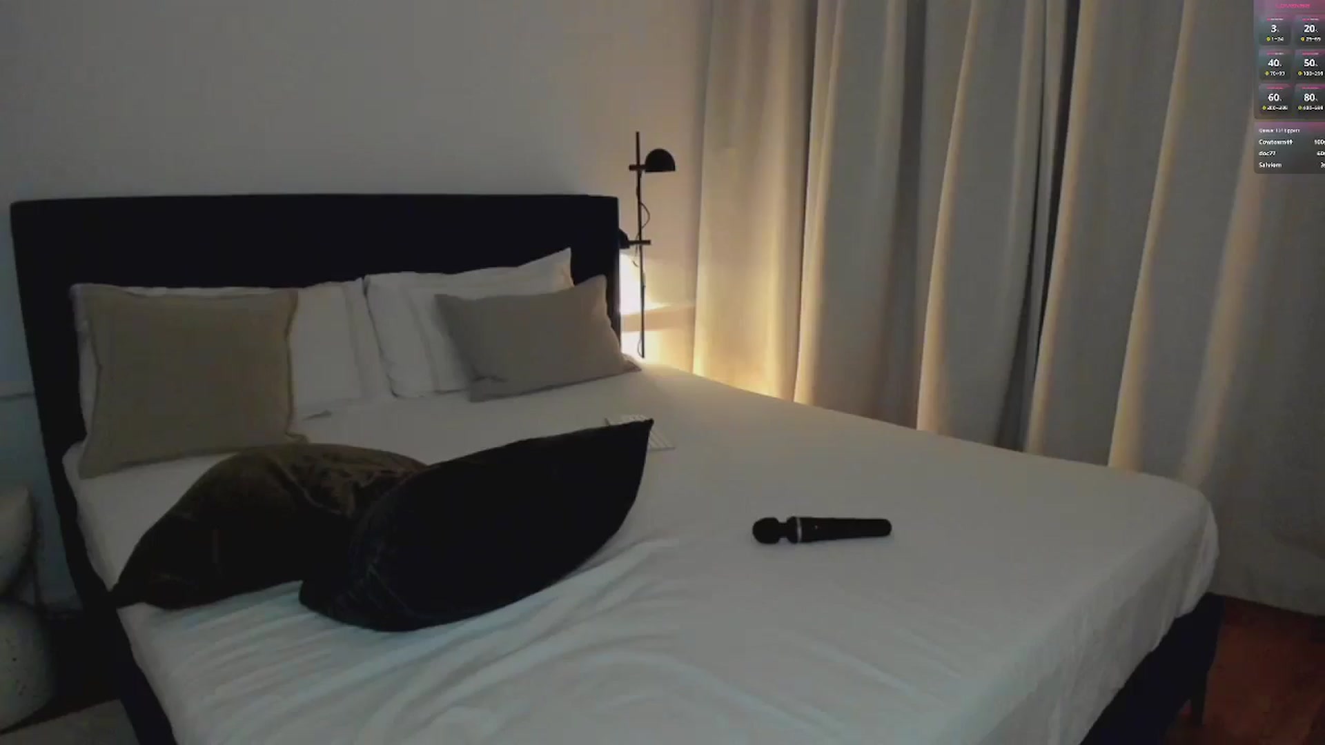 Gallery image thumbnail from Lara_xo's myfreecams stream on, 03/30/2026, 17:13 image 16 of 20