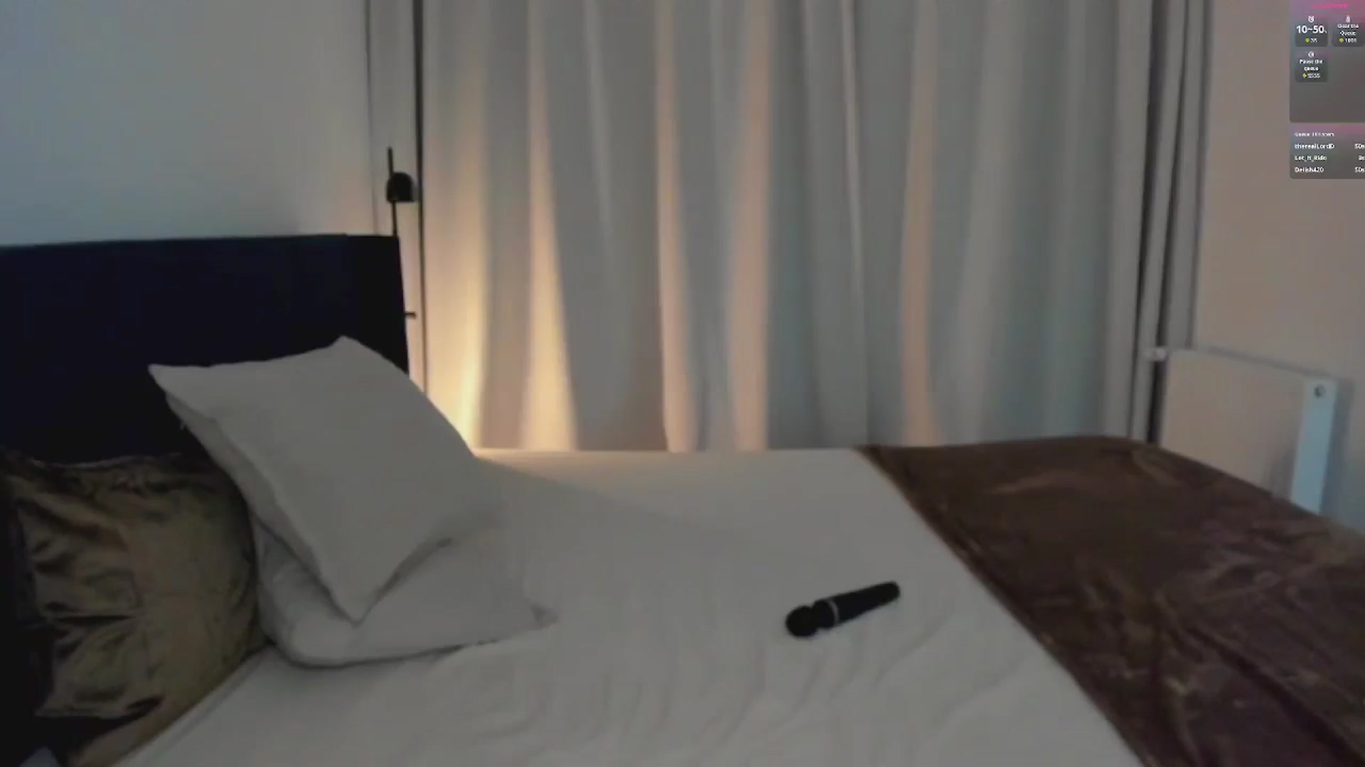 Gallery image thumbnail from Lara_xo's myfreecams stream on, 04/05/2026, 24:06 image 17 of 20