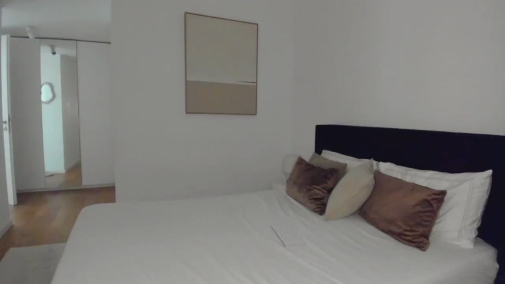 Gallery image thumbnail from Lara_xo's myfreecams stream on, 04/28/2026, 17:57 image 6 of 20