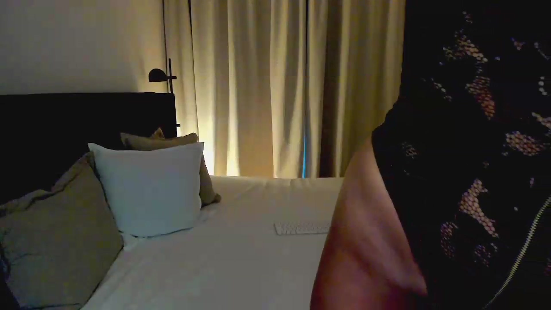 Gallery image thumbnail from Lara_xo's myfreecams stream on, 05/11/2026, 18:55 image 4 of 20