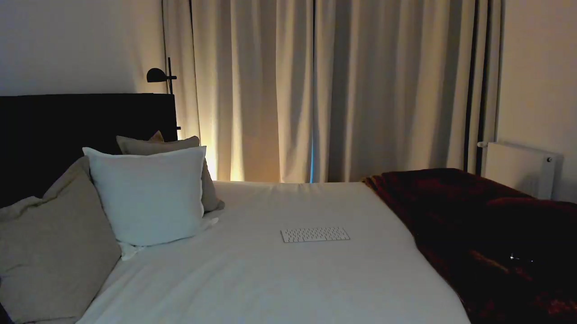 Gallery image thumbnail from Lara_xo's myfreecams stream on, 05/11/2026, 18:55 image 3 of 20