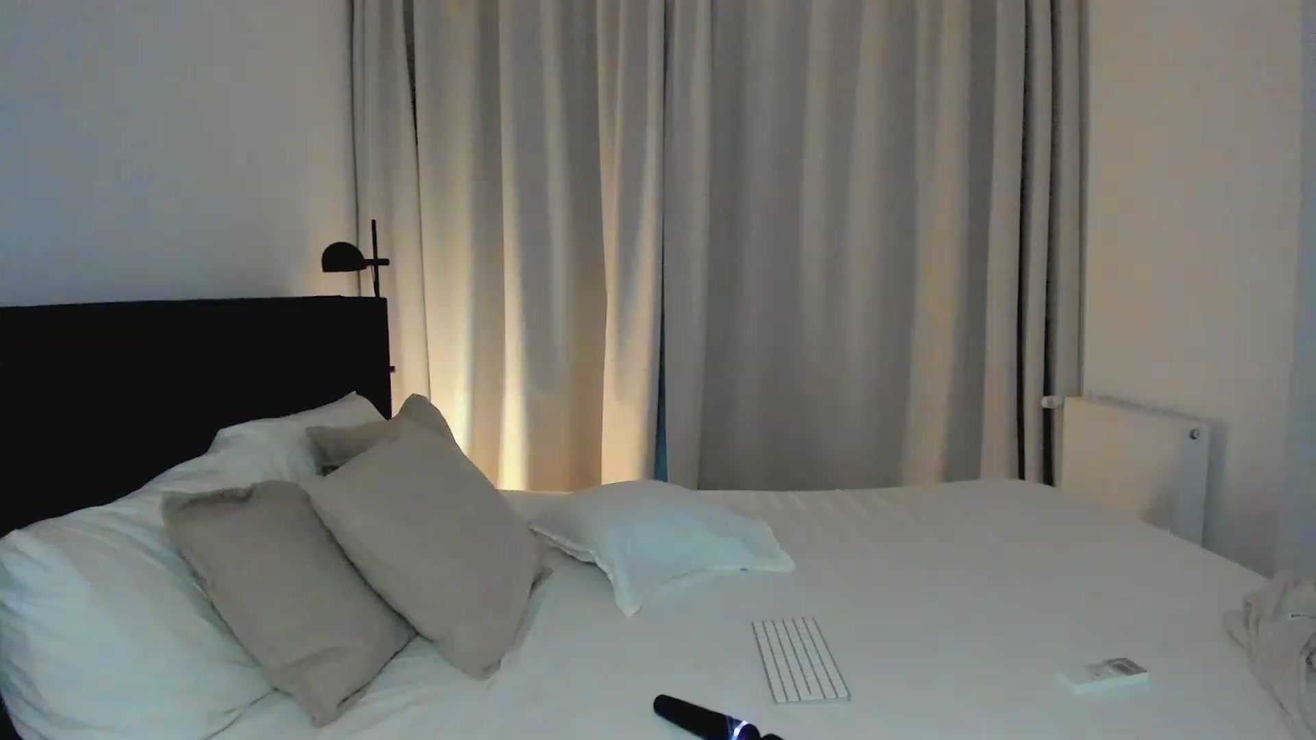 Gallery image thumbnail from Lara_xo's myfreecams stream on, 05/12/2026, 16:51 image 10 of 20