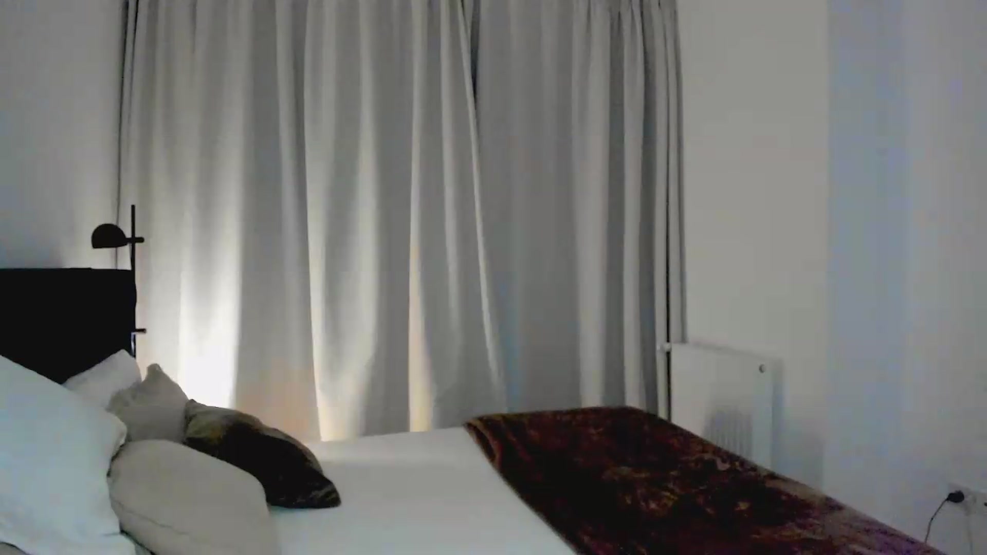 Gallery image thumbnail from Lara_xo's myfreecams stream on, 05/15/2026, 18:21 image 7 of 20