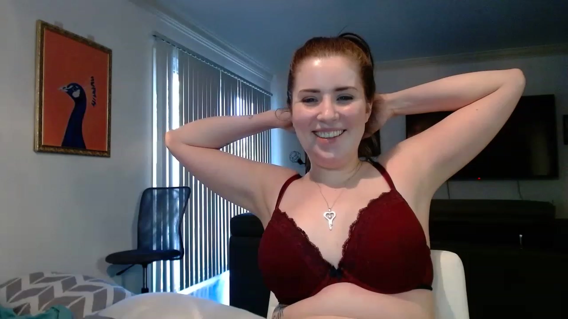 Gallery image thumbnail from Larah_Sky's myfreecams stream on, 01/18/2023, 20:08 image 18 of 20