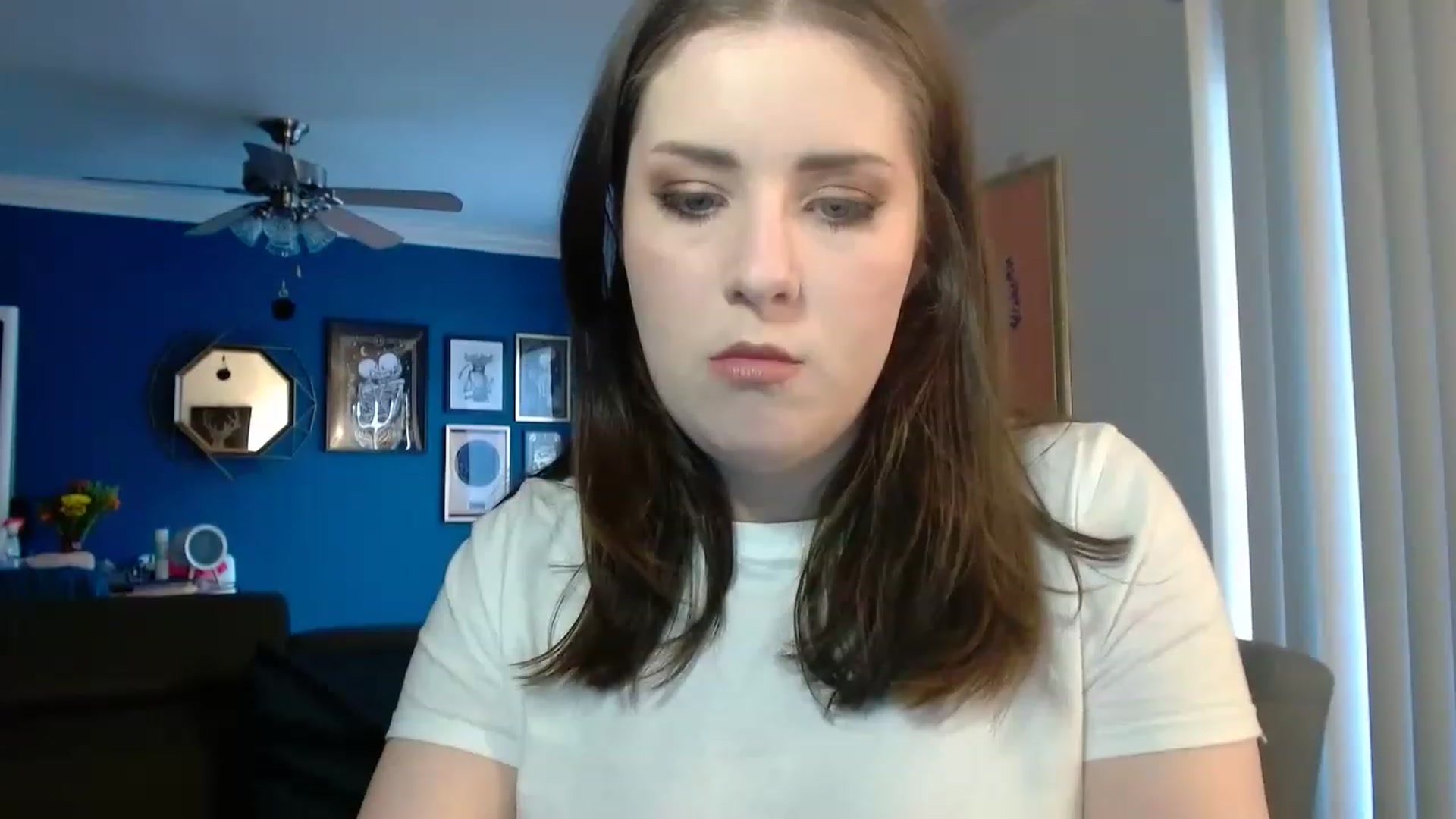 Gallery image thumbnail from Larah_Sky's myfreecams stream on, 01/19/2023, 21:20 image 13 of 20