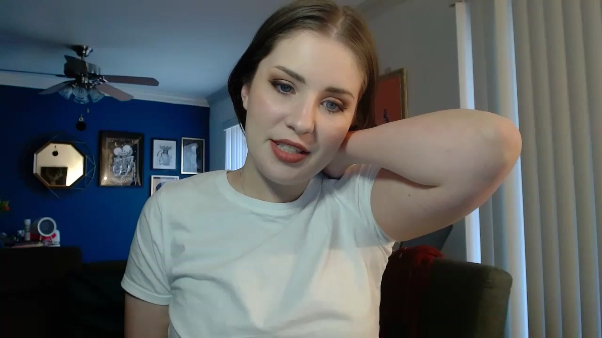 Gallery image thumbnail from Larah_Sky's myfreecams stream on, 01/19/2023, 22:33 image 8 of 20