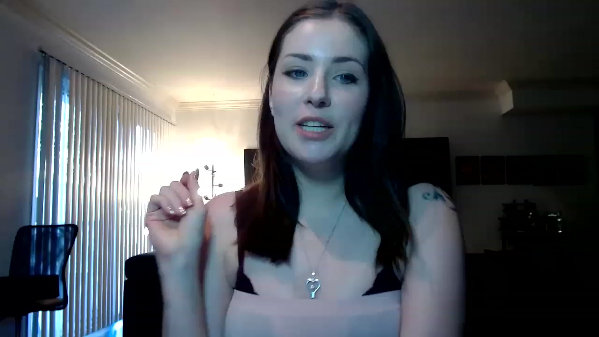 Gallery image thumbnail from Larah_Sky's myfreecams stream on, 01/21/2023, 20:39 image 5 of 20