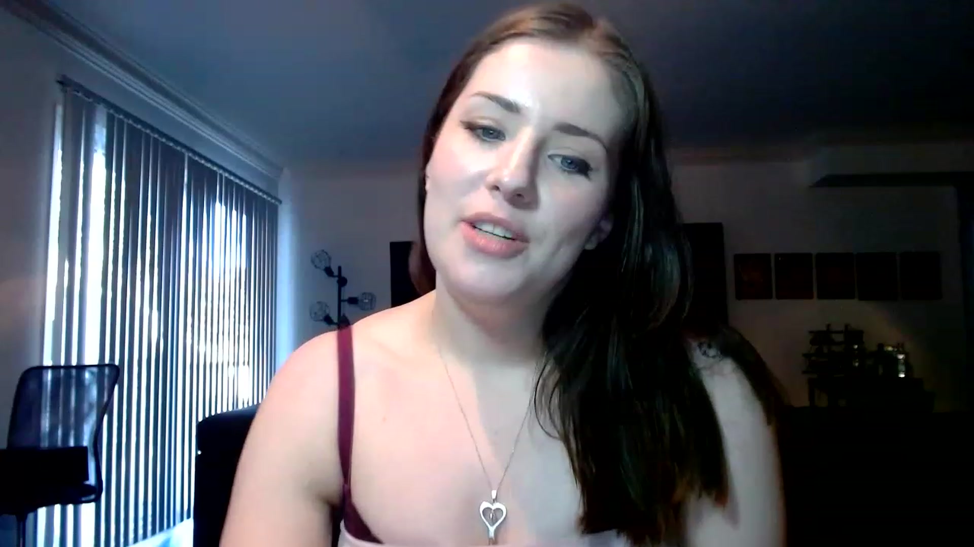 Gallery image thumbnail from Larah_Sky's myfreecams stream on, 01/21/2023, 21:49 image 4 of 20