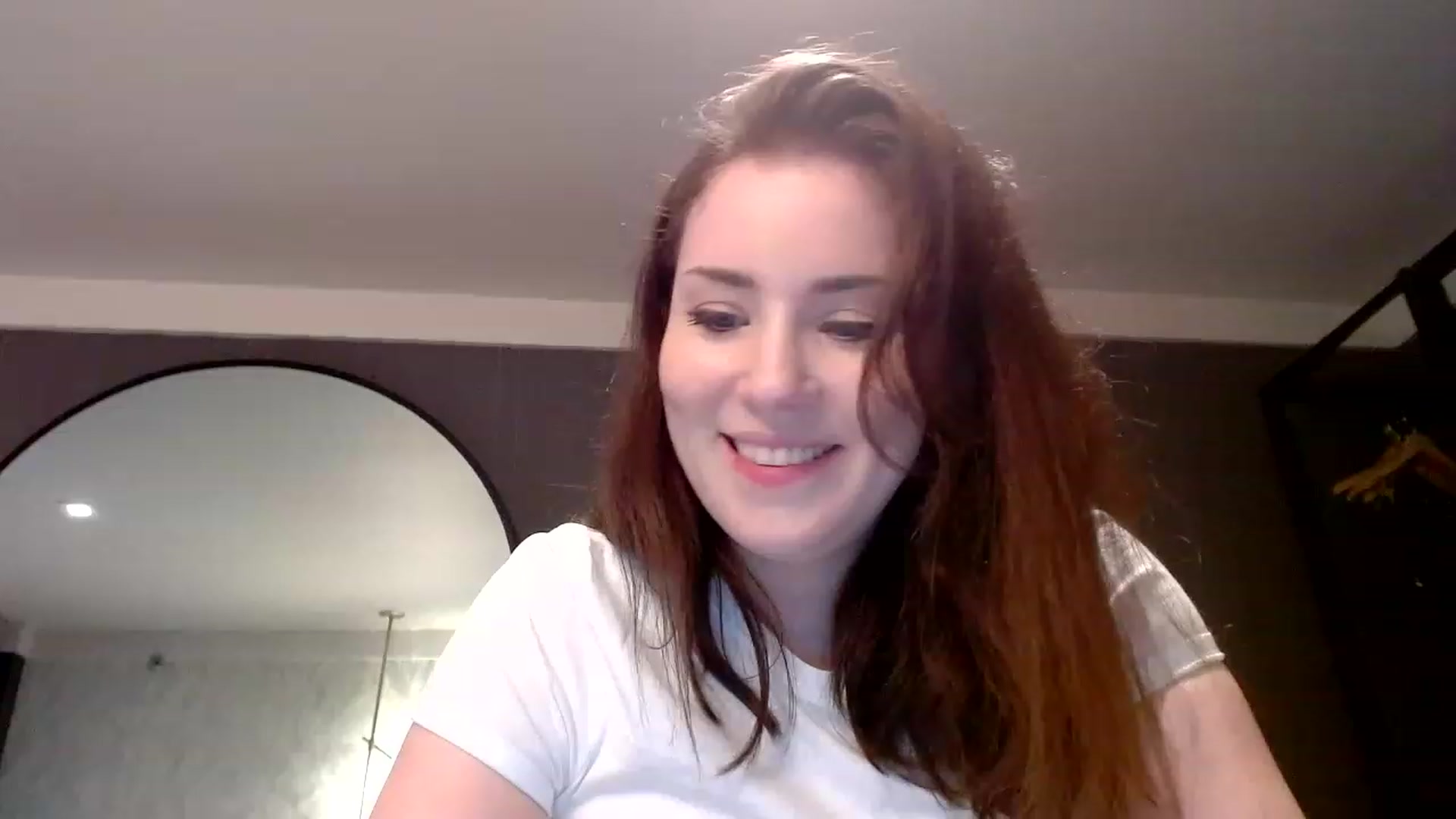 Gallery image thumbnail from Larah_Sky's myfreecams stream on, 01/30/2023, 17:17 image 12 of 20