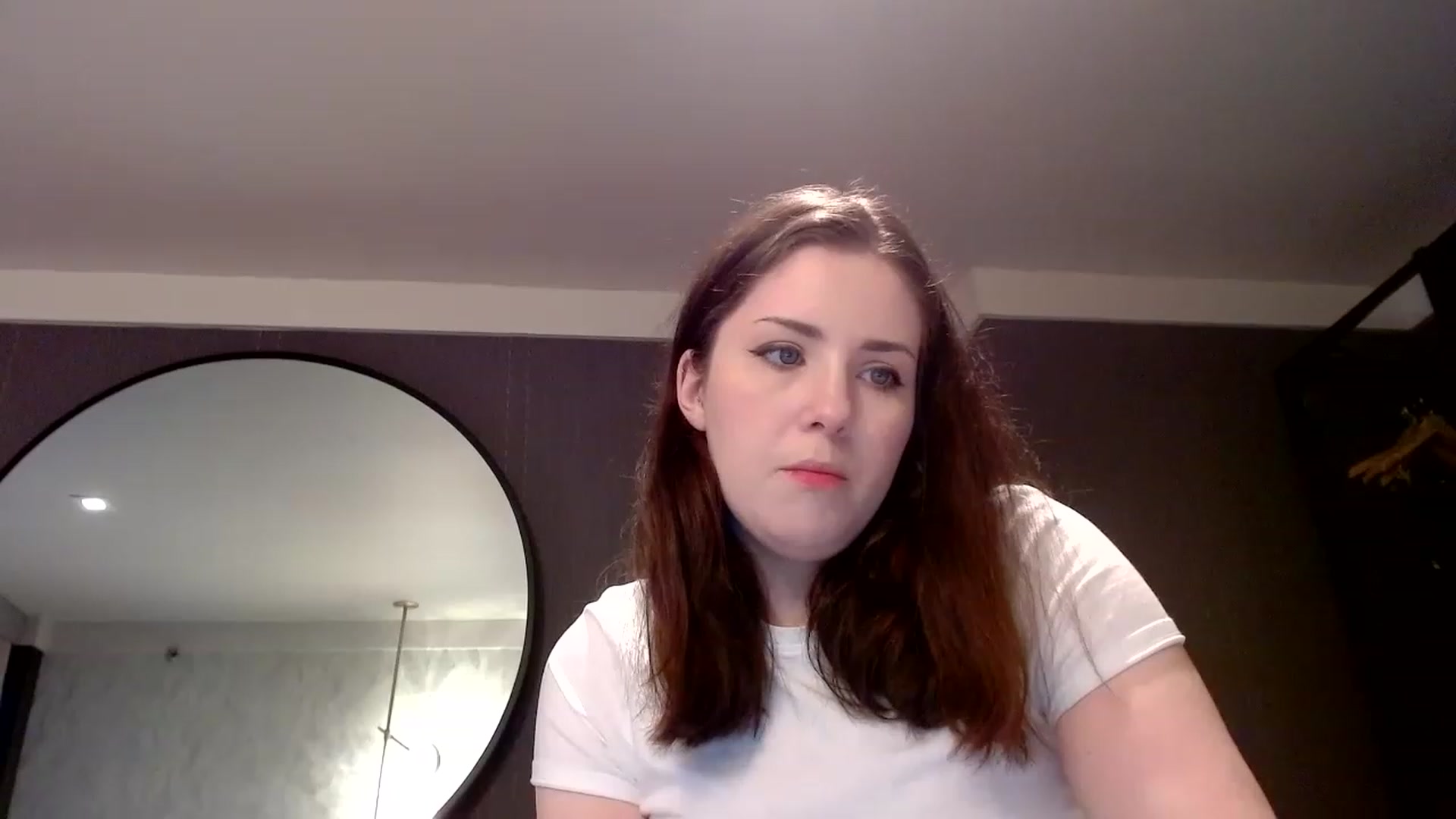 Gallery image thumbnail from Larah_Sky's myfreecams stream on, 01/30/2023, 17:17 image 9 of 20