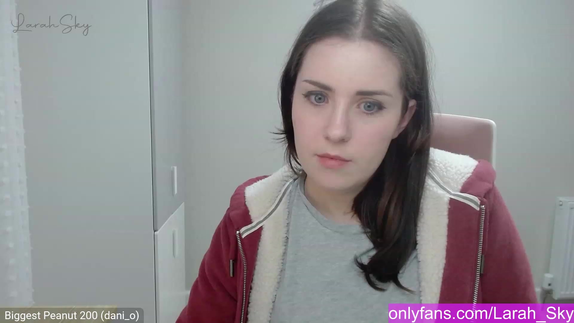 Gallery image thumbnail from Larah_Sky's myfreecams stream on, 02/07/2023, 24:18 image 10 of 20