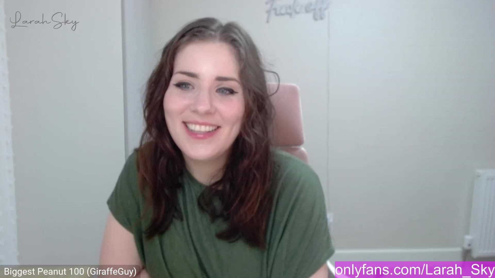 Gallery image thumbnail from Larah_Sky's myfreecams stream on, 02/10/2023, 23:08 image 7 of 20