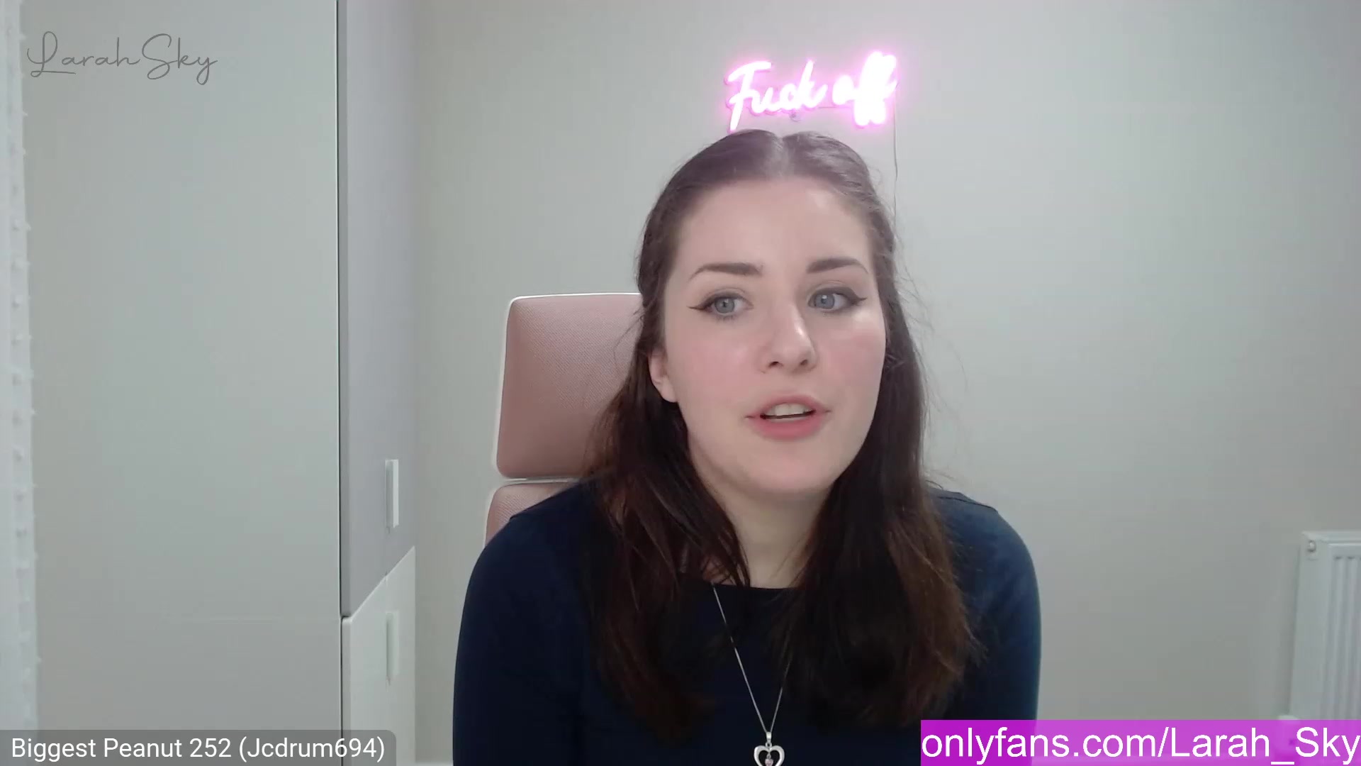 Gallery image thumbnail from Larah_Sky's myfreecams stream on, 02/12/2023, 23:32 image 15 of 20