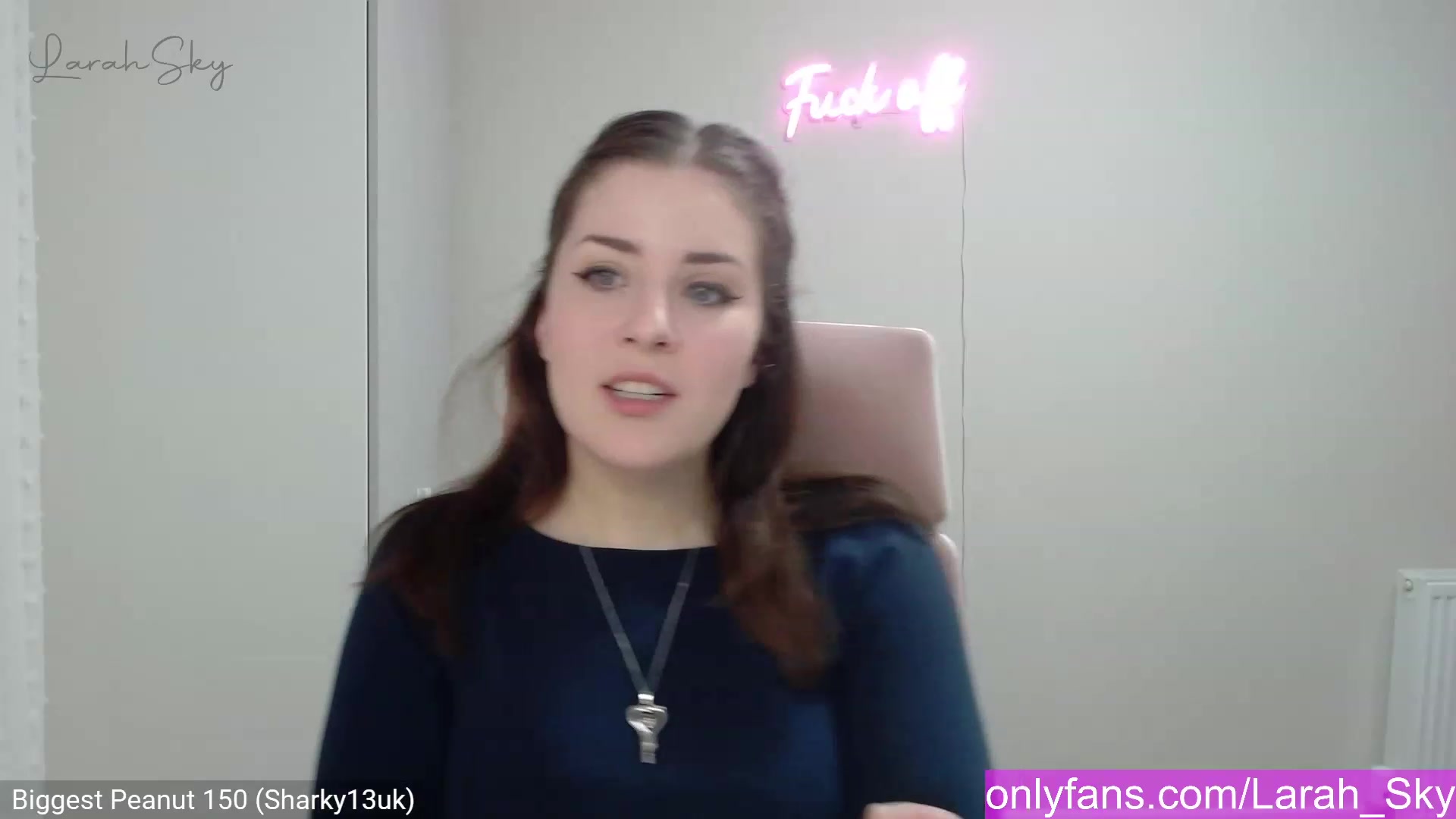 Gallery image thumbnail from Larah_Sky's myfreecams stream on, 02/12/2023, 23:32 image 4 of 20