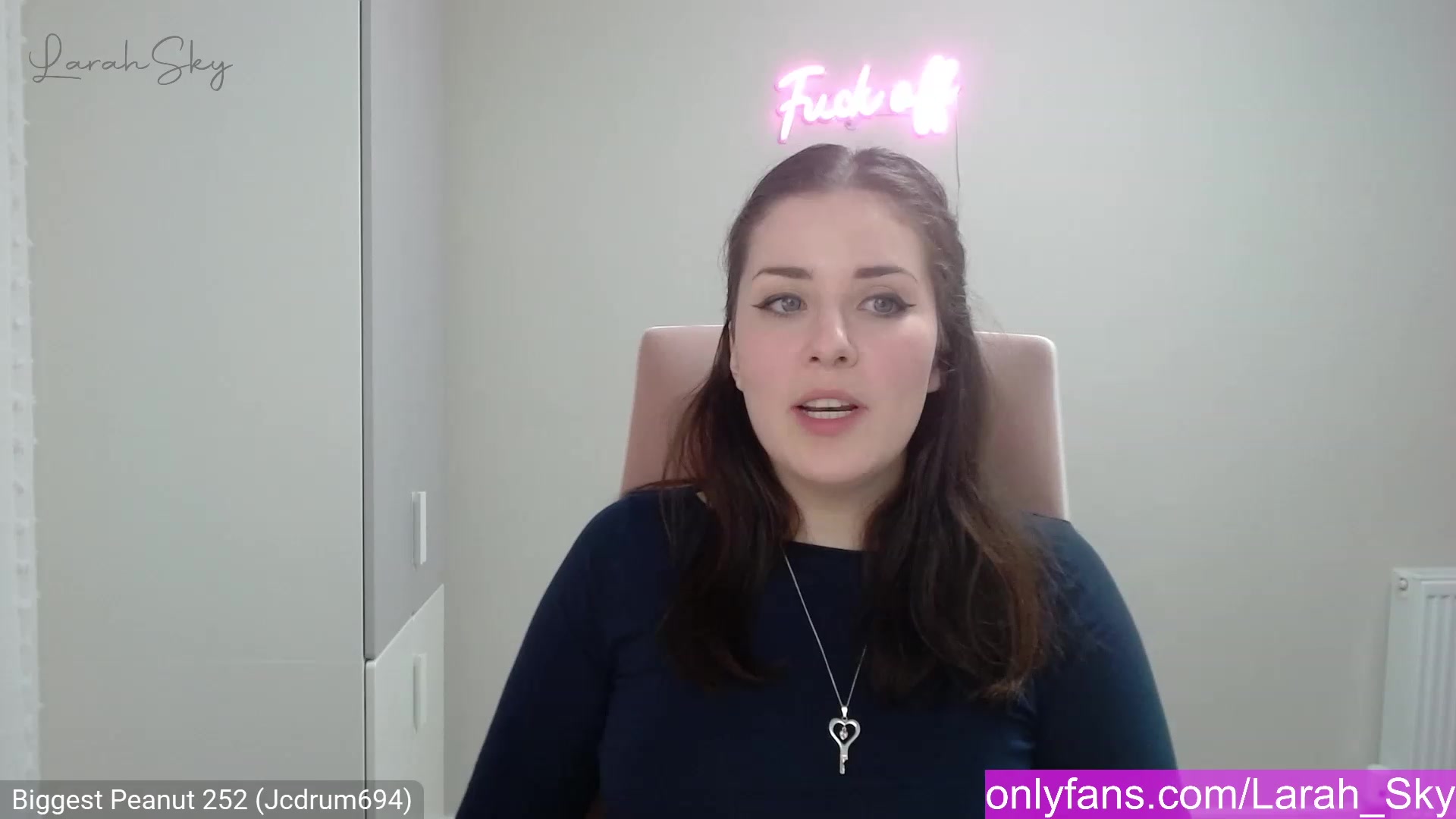 Gallery image thumbnail from Larah_Sky's myfreecams stream on, 02/12/2023, 23:56 image 14 of 20
