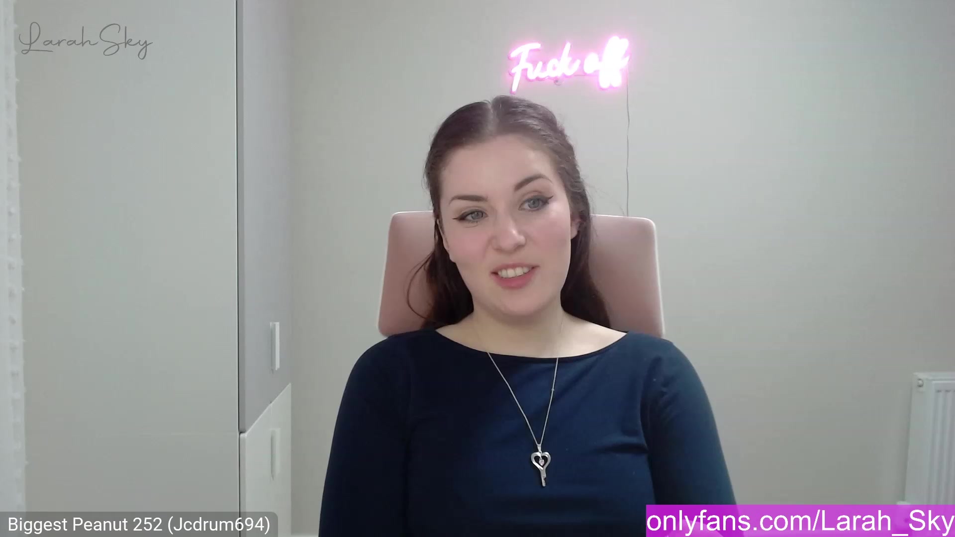 Gallery image thumbnail from Larah_Sky's myfreecams stream on, 02/12/2023, 23:56 image 4 of 20