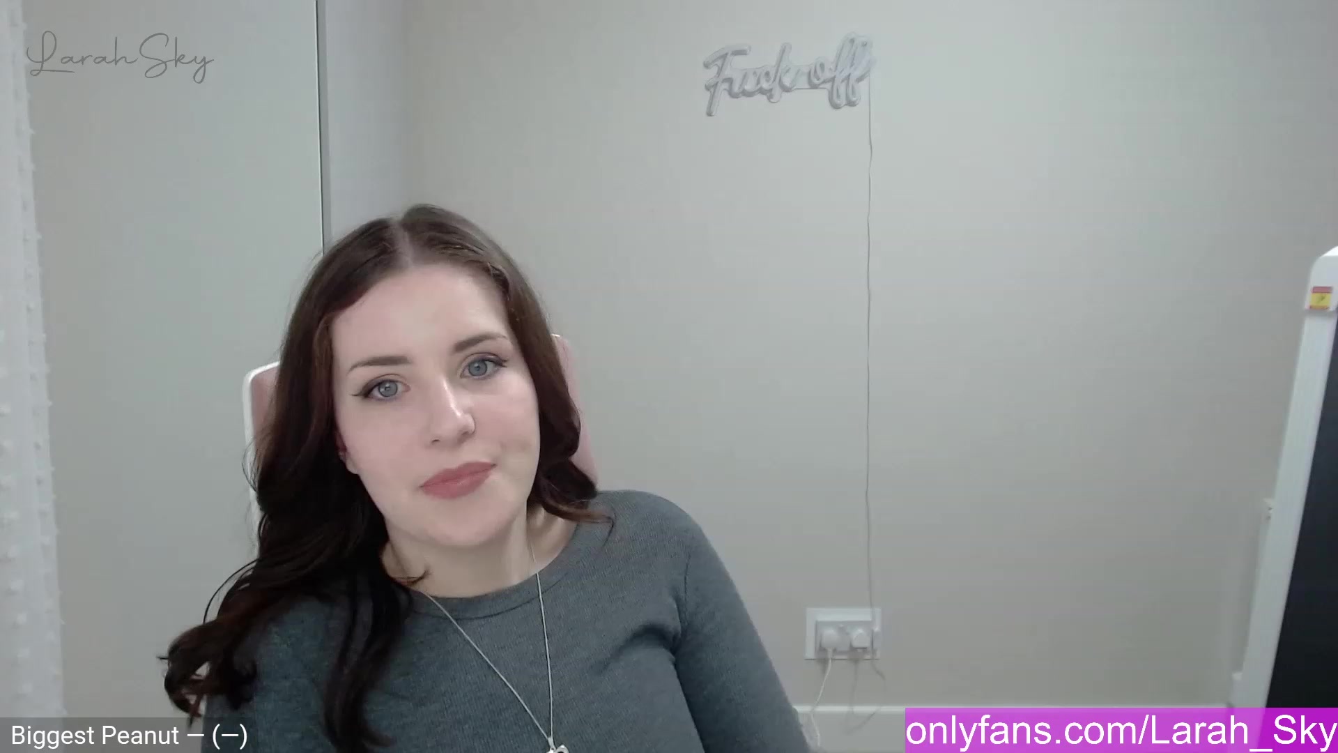 Gallery image thumbnail from Larah_Sky's myfreecams stream on, 02/24/2023, 22:10 image 5 of 20