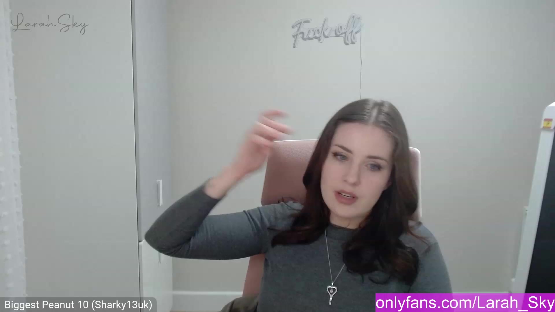 Gallery image thumbnail from Larah_Sky's myfreecams stream on, 02/24/2023, 22:10 image 12 of 20
