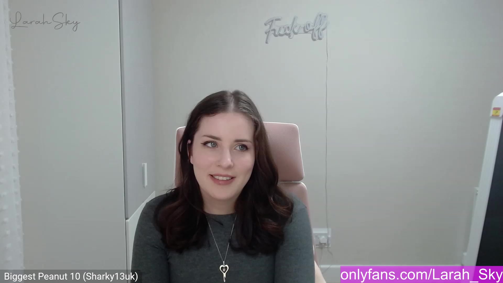 Gallery image thumbnail from Larah_Sky's myfreecams stream on, 02/24/2023, 22:10 image 11 of 20