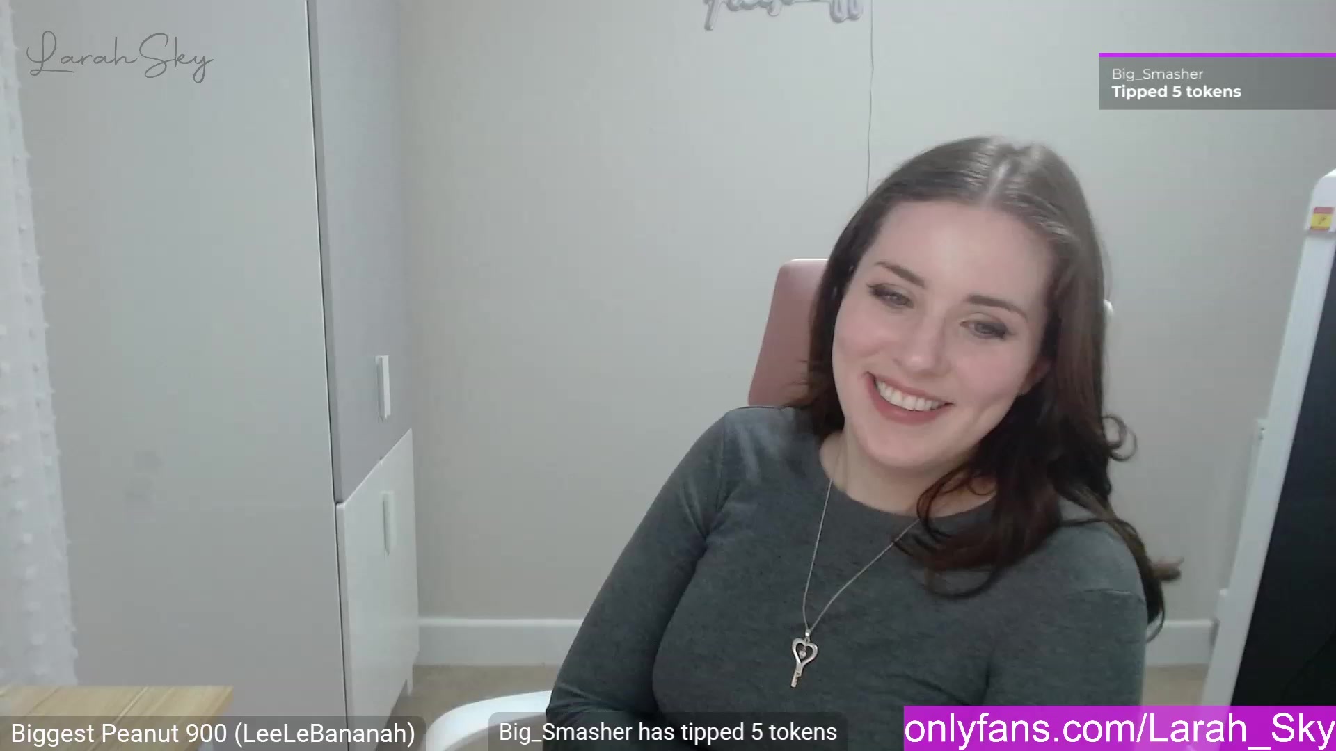 Gallery image thumbnail from Larah_Sky's myfreecams stream on, 02/24/2023, 23:22 image 1 of 20