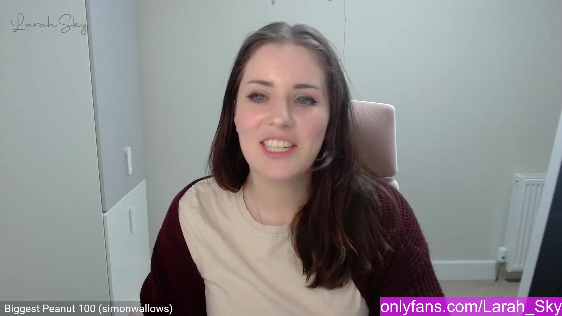 Gallery image thumbnail from Larah_Sky's myfreecams stream on, 03/02/2023, 23:37 image 20 of 20