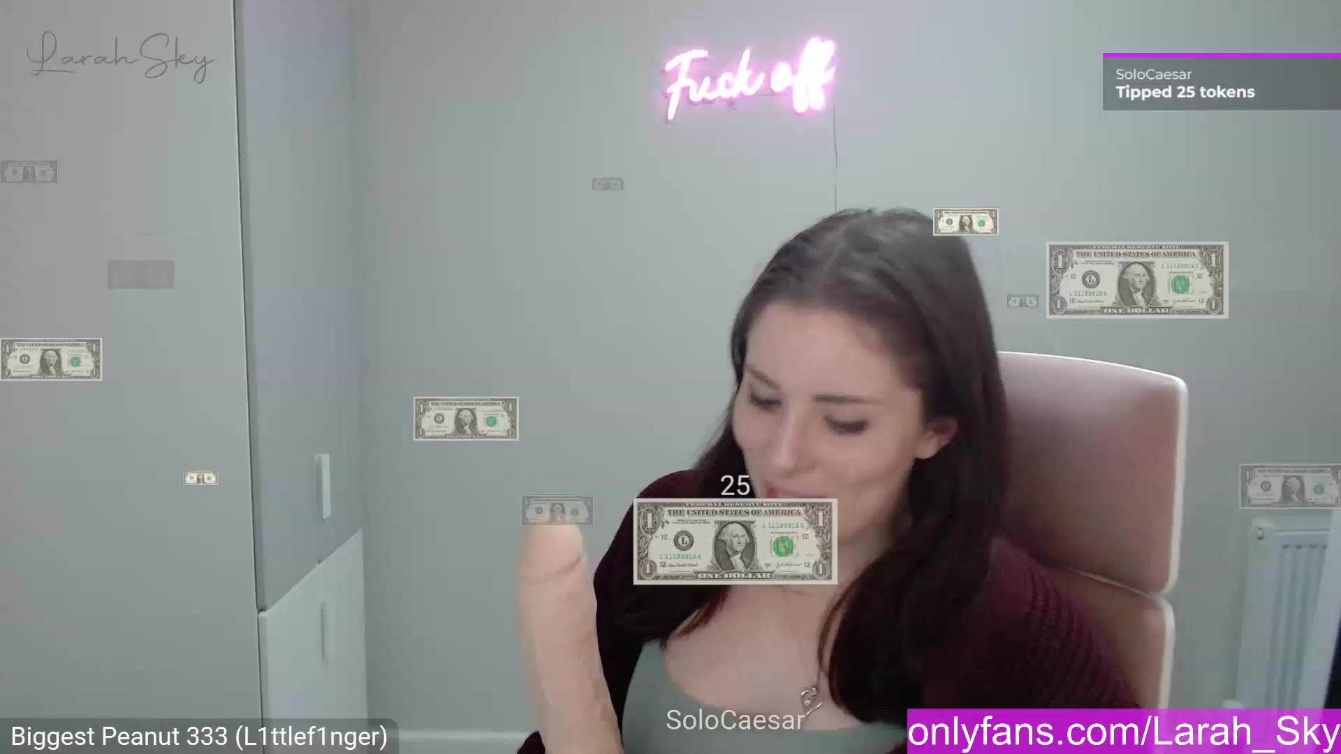 Gallery image thumbnail from Larah_Sky's myfreecams stream on, 03/03/2023, 22:44 image 2 of 20