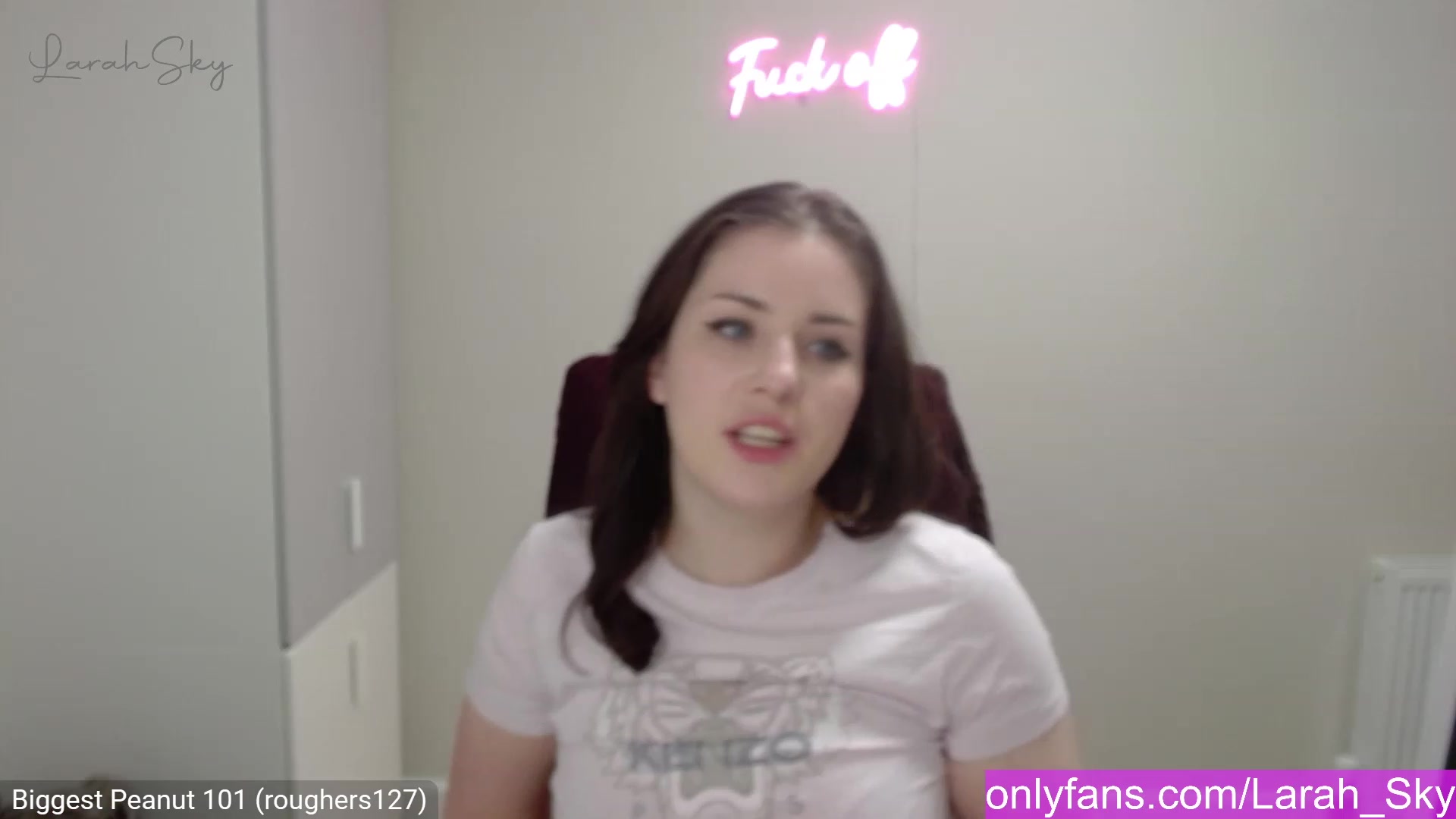 Gallery image thumbnail from Larah_Sky's myfreecams stream on, 03/06/2023, 21:33 image 4 of 20