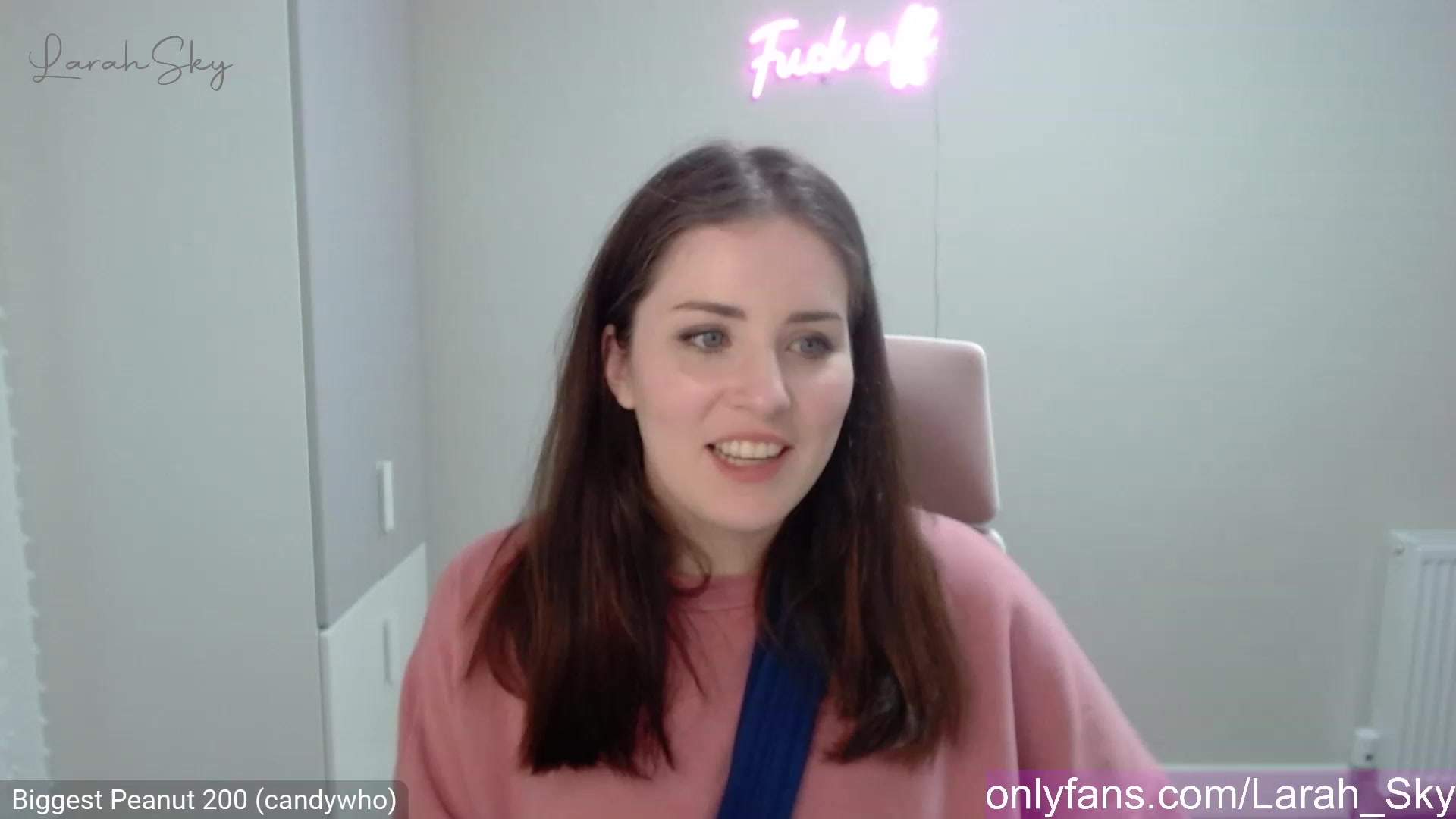 Gallery image thumbnail from Larah_Sky's myfreecams stream on, 03/26/2023, 22:23 image 12 of 20