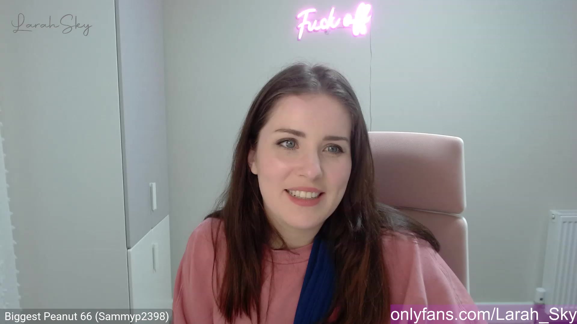 Gallery image thumbnail from Larah_Sky's myfreecams stream on, 03/26/2023, 22:23 image 5 of 20