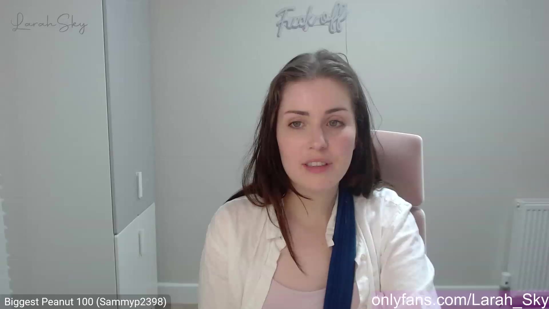 Gallery image thumbnail from Larah_Sky's myfreecams stream on, 03/29/2023, 22:45 image 20 of 20