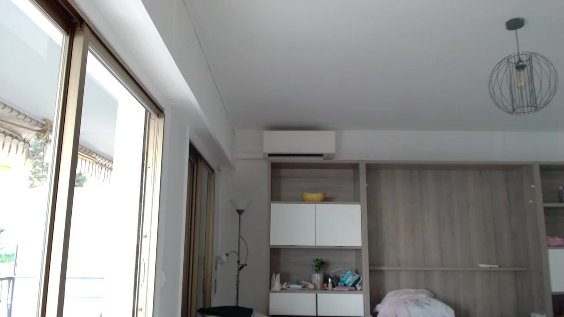 Gallery image thumbnail from Larah_Sky's myfreecams stream on, 05/25/2023, 17:42 image 16 of 20